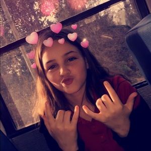 Meet your Posher, Emma